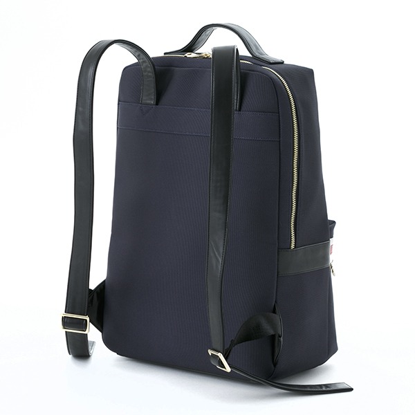 TVアニメ「ノーゲーム・ノーライフ」をモチーフにしたリュック。