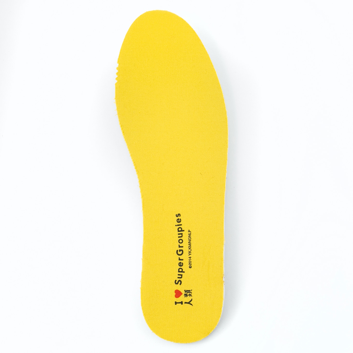 TVアニメ「ノーゲーム・ノーライフ」をモチーフにしたスニーカー。