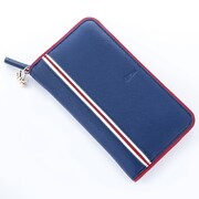 TVアニメ「ノーゲーム・ノーライフ」をモチーフにした財布。