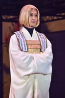 三上俊扮する光明三蔵法師。カメラマン：鏡田伸幸