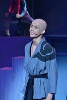 前川優希扮する道卓。カメラマン：鏡田伸幸