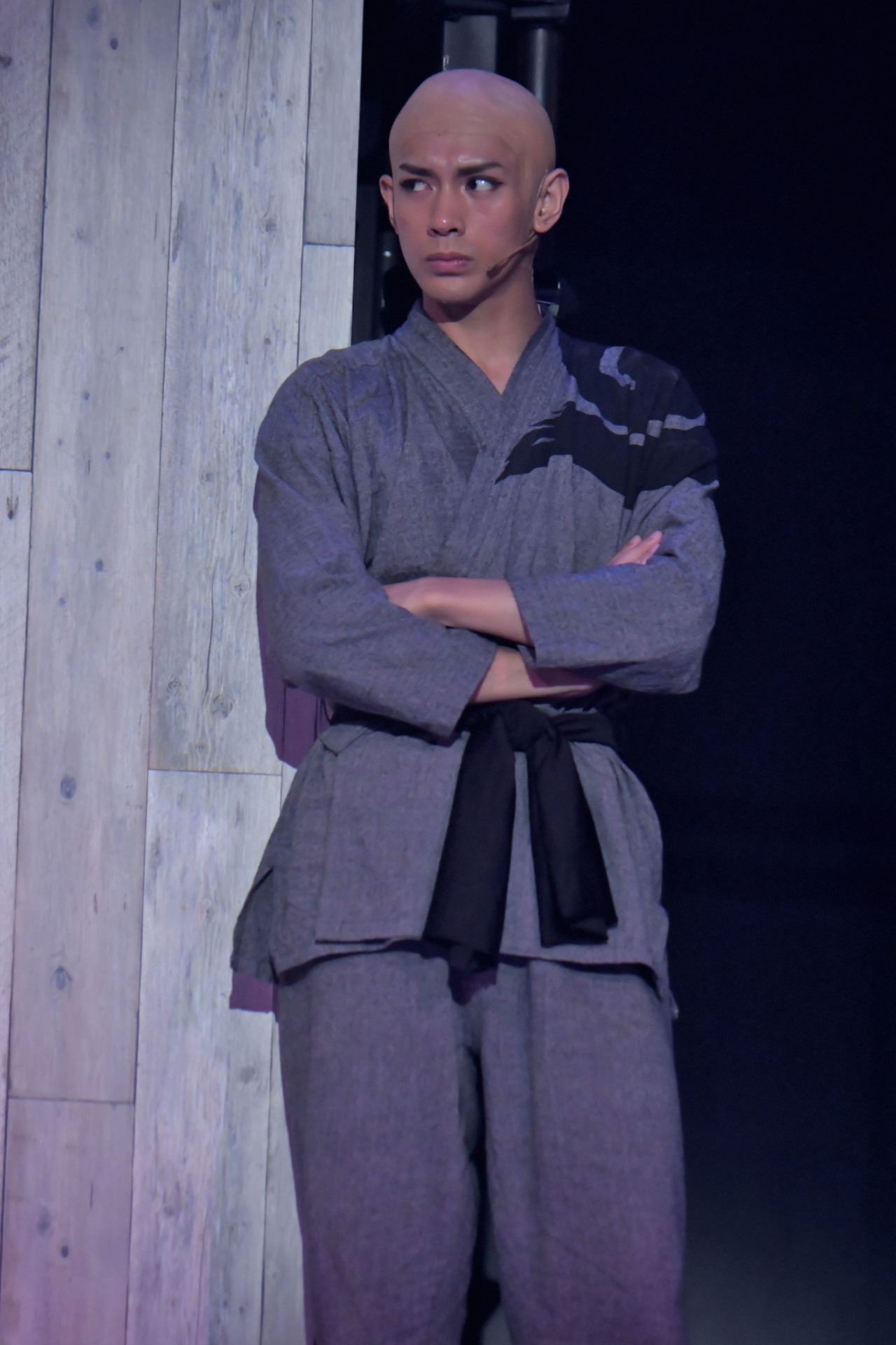 古谷大和扮する青藍。カメラマンカメラマン：鏡田伸幸