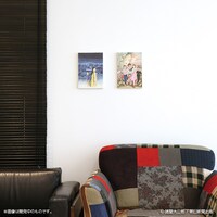 「栞と紙魚子 キャンバスアート」の使用例。