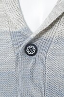 司波深雪をモチーフにしたカーディガン。