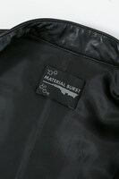 司波達也をモチーフにしたライダースジャケット。