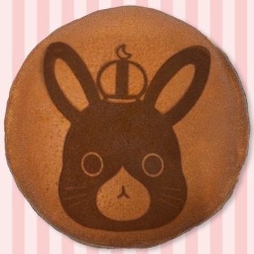 テレビアニメ「ご注文はうさぎですか??」あんこをモチーフにしたどら焼き。