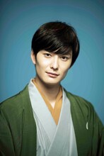 岡田将生扮する八代目有楽亭八雲（菊比古）。