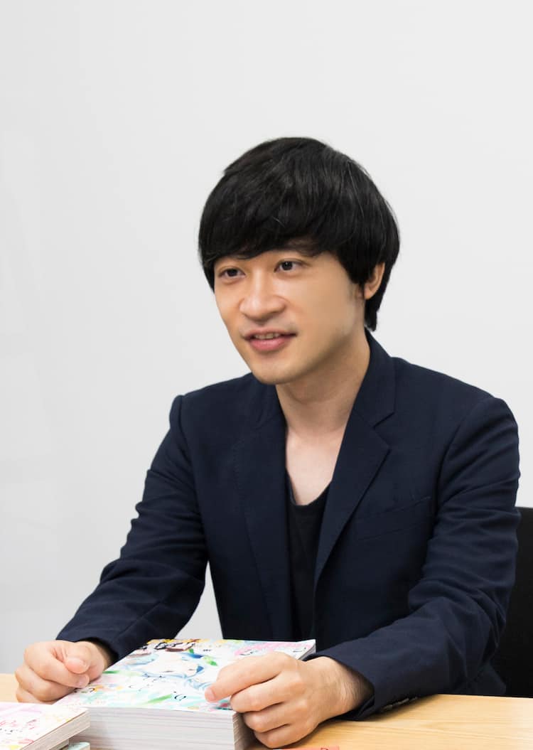 有栖川さん 6巻発売記念に オザキアキラとベボベ小出祐介が別マでトーク コミックナタリー