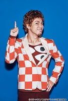 平尾健蔵演じる密裏賢治。