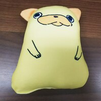 パグ太郎のぬいぐるみ。