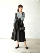 「リボンと夢の鍵のブラウス」着用イメージ。