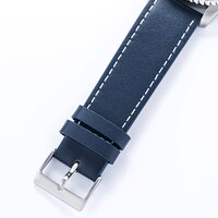 轟焦凍モデルの腕時計。