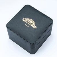 爆豪勝己モデルの腕時計ケース。