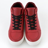 緑谷出久モデルのスニーカー。