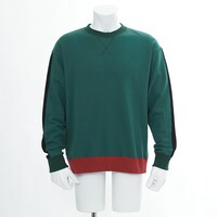 緑谷出久モデルのトレーナー。