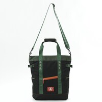 爆豪勝己モデルのバッグ。