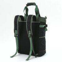 爆豪勝己モデルのバッグ。