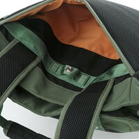 爆豪勝己モデルのバッグ。