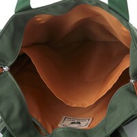 爆豪勝己モデルのバッグ。