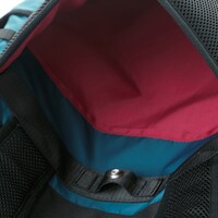 緑谷出久モデルのバッグ。