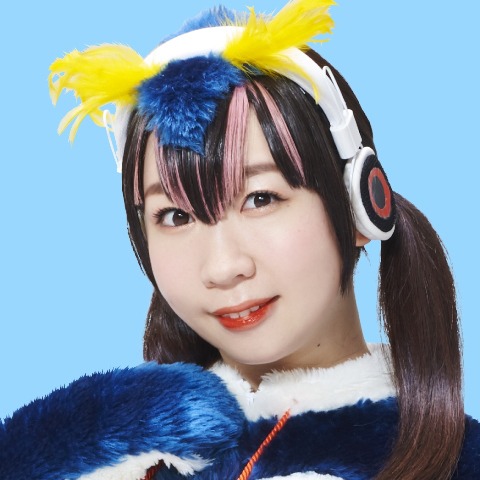 佐々木未来演じるロイヤルペンギン。