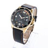 爆豪勝己モデルの腕時計。