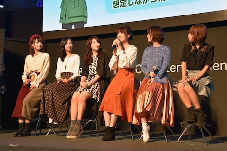 「荒野のコトブキ飛行隊」アニメ＆ゲームプロジェクト発表会の様子。