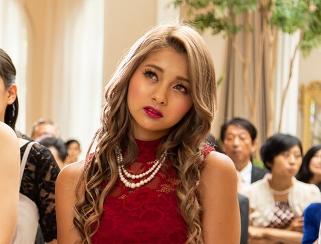 藤岡瑞穂役のゆきぽよ。