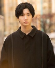 神凪悠役の桜田通。