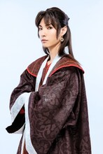 釣本南演じるテジュン。