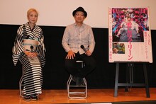映画「愛しのアイリーン」公開記念トークイベントの様子。左から内田春菊、吉田恵輔監督。