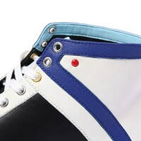 高町なのはモデルのスニーカー。