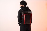 フェイト・T・ハラオウンモデルのリュック着用イメージ。