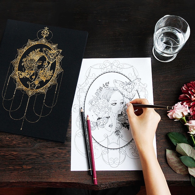 「安野モヨコのぬり絵」