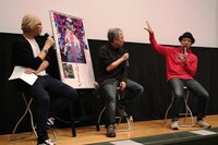 左からMCの森直人、奥浩哉、吉田恵輔監督。