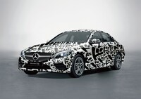 「荒木飛呂彦原画展 JOJO 冒険の波紋」特別コラボカー「Mercedes-Benz C-Class JOJO concept『ドドドカー』」
