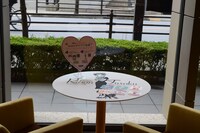 「りぼんのふろく『カワイイ』のひみつ」コラボカフェwith hontoの様子。