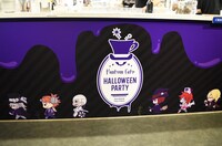 「黒執事 Funtom Cafe ～Halloween Party～」店内の様子。
