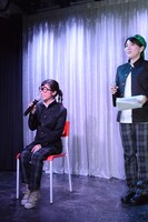 髪を切られる前のほのか。