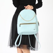 四葉環モデルのリュック。