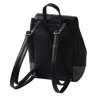 百モデルのリュック。