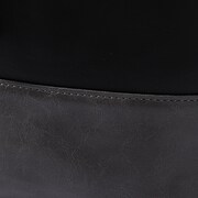 百モデルのリュック。