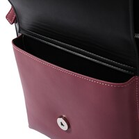 九条天モデルのリュック。