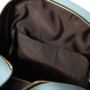 四葉環モデルのリュック。