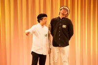 「M-1グランプリ2018」2回戦に出場した「漫画家」。