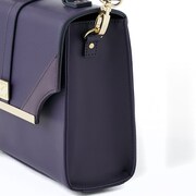 ゼロモデルのバッグ。