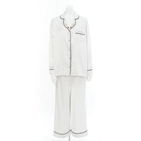 ルルーシュ・ヴィ・ブリタニアモデルのルームウェア。