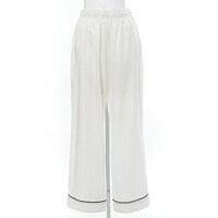 ルルーシュ・ヴィ・ブリタニアモデルのルームウェア。