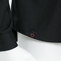 遠坂凛モデルのシャツ。