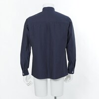 セイバーモデルのシャツ。